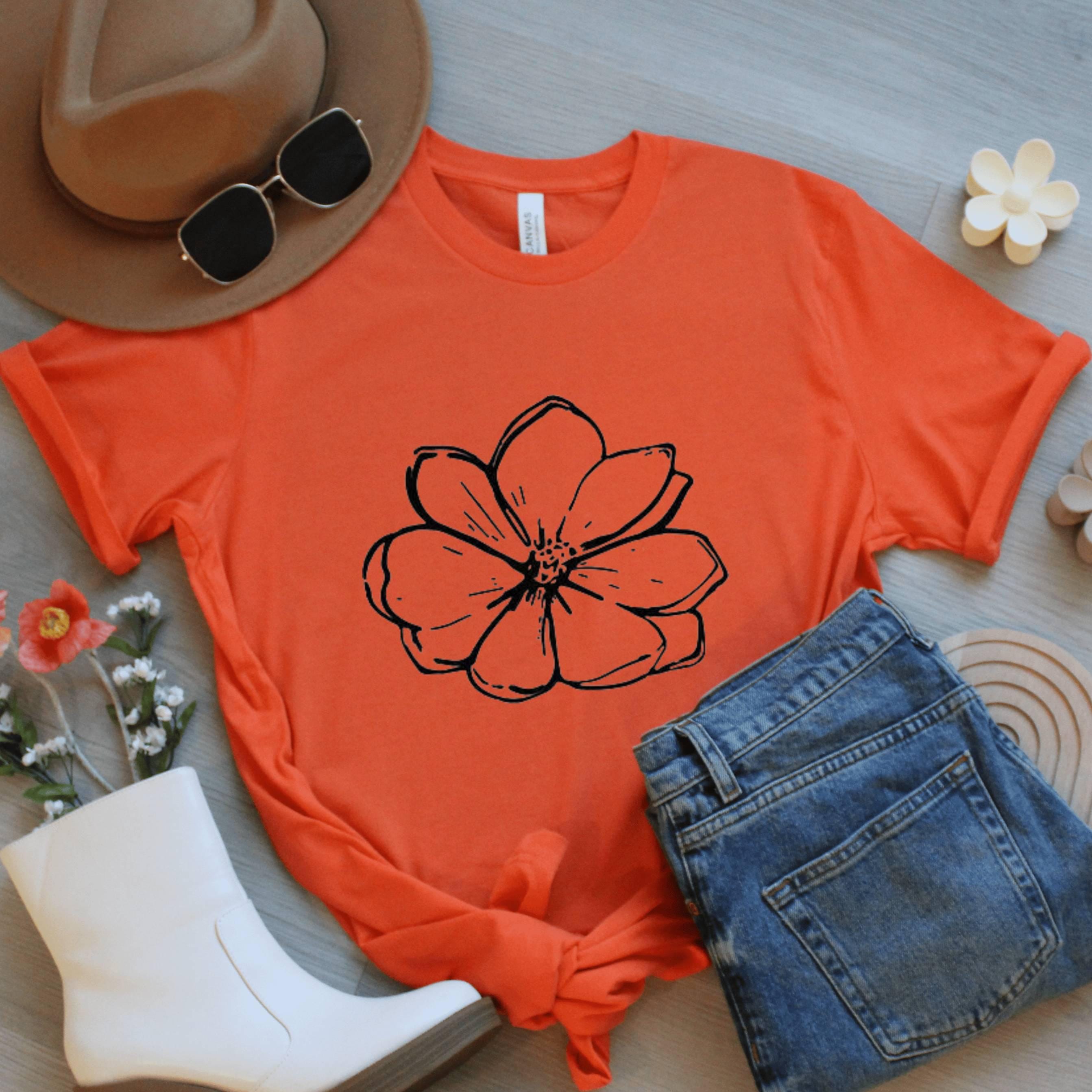 Minimalist Daisy Graphic Tee, Yellow Floral T-Shirt