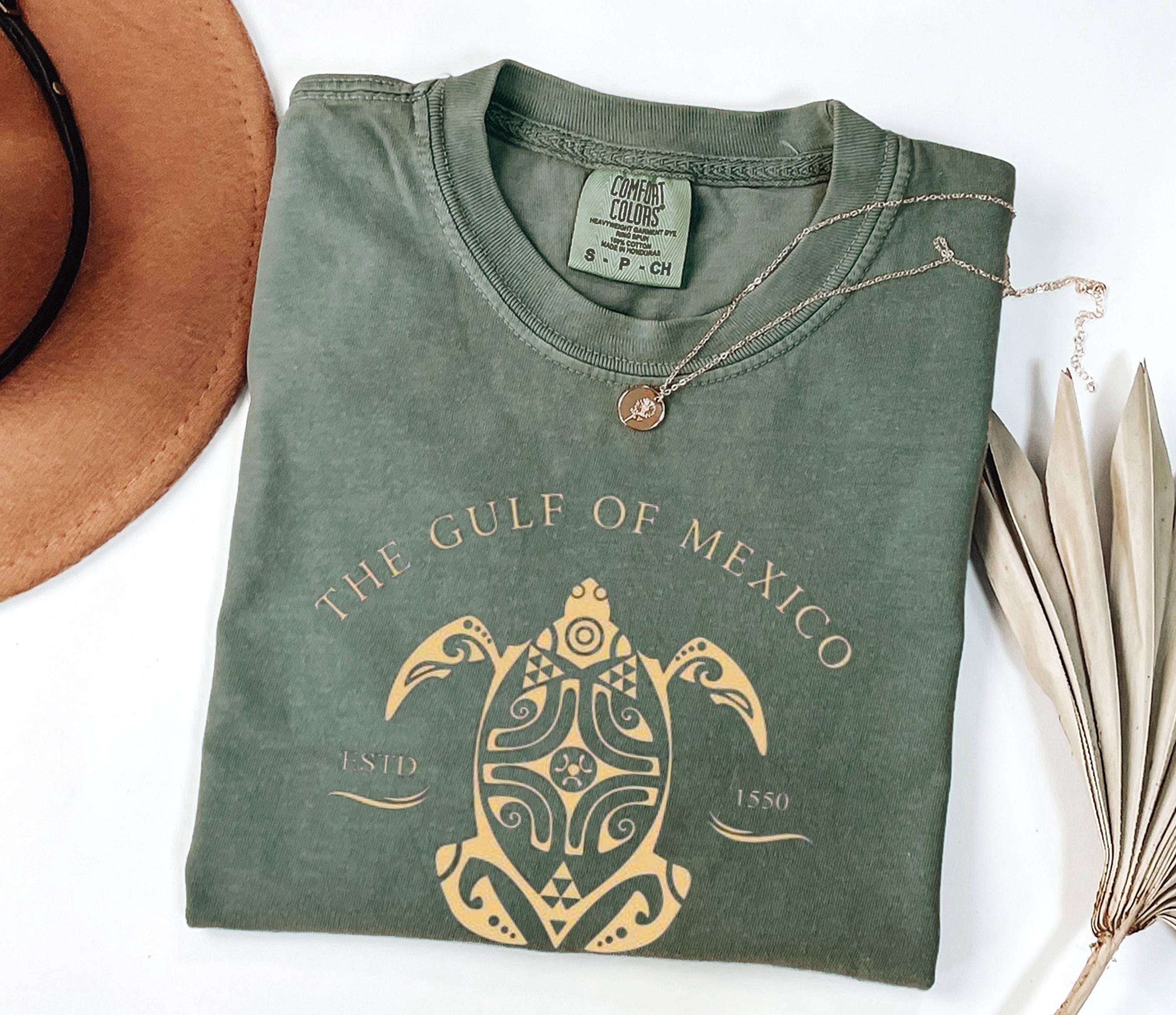 Gulf of Mexico Turtle Graphic Tee: Stay Salty, Resist - Ocean Lover Gift