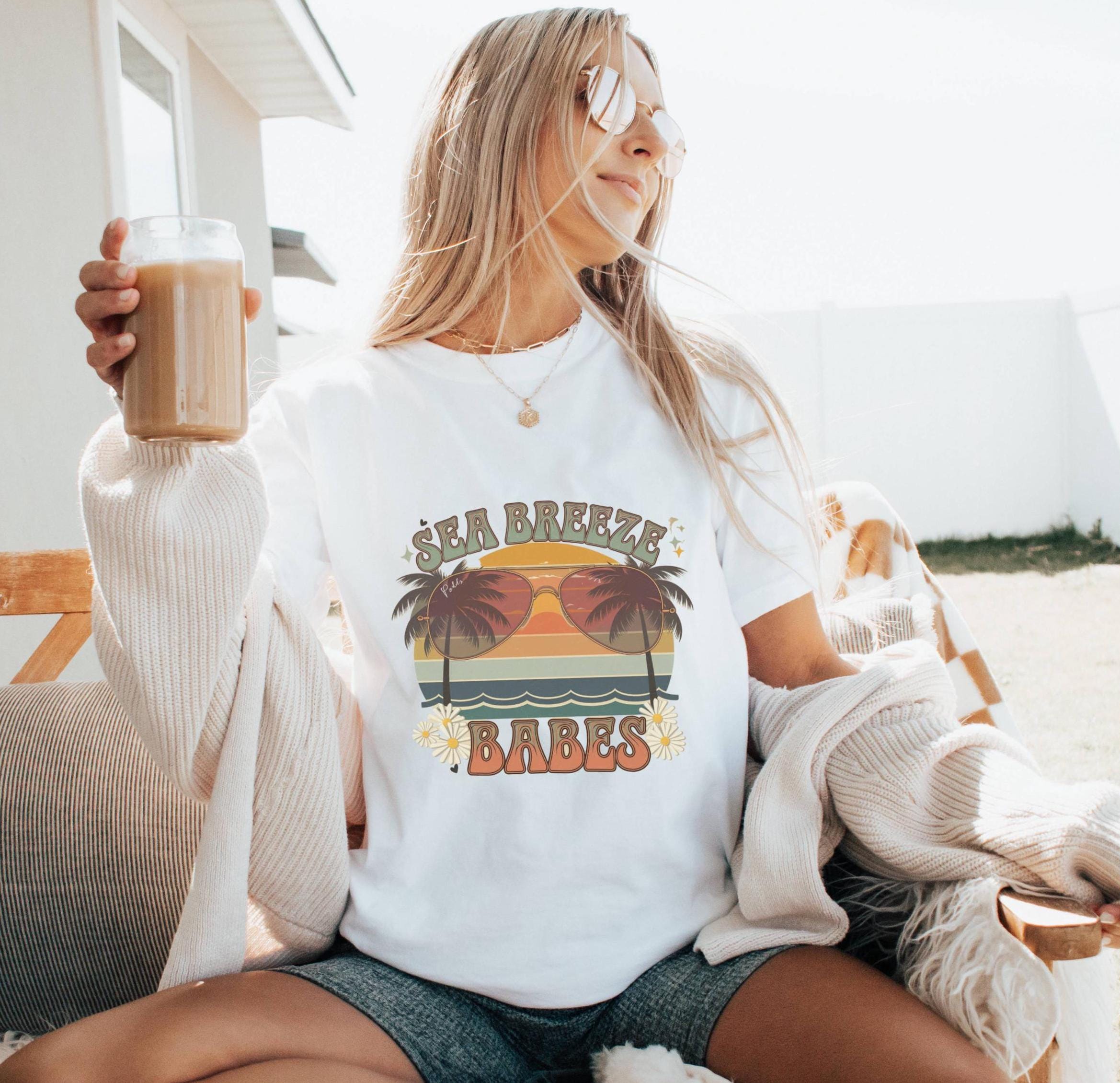 Sea Breeze Babes T-Shirt: Beach Vibes Graphic Tee