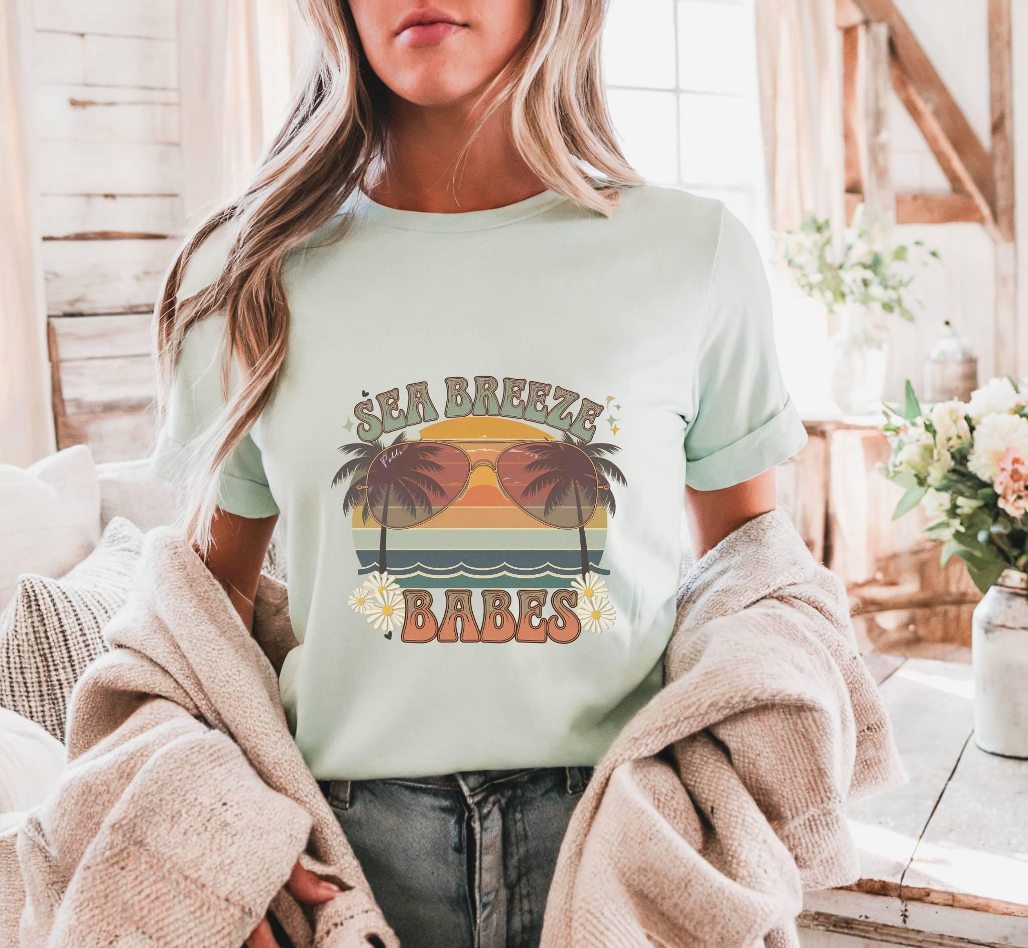 Sea Breeze Babes T-Shirt: Beach Vibes Graphic Tee