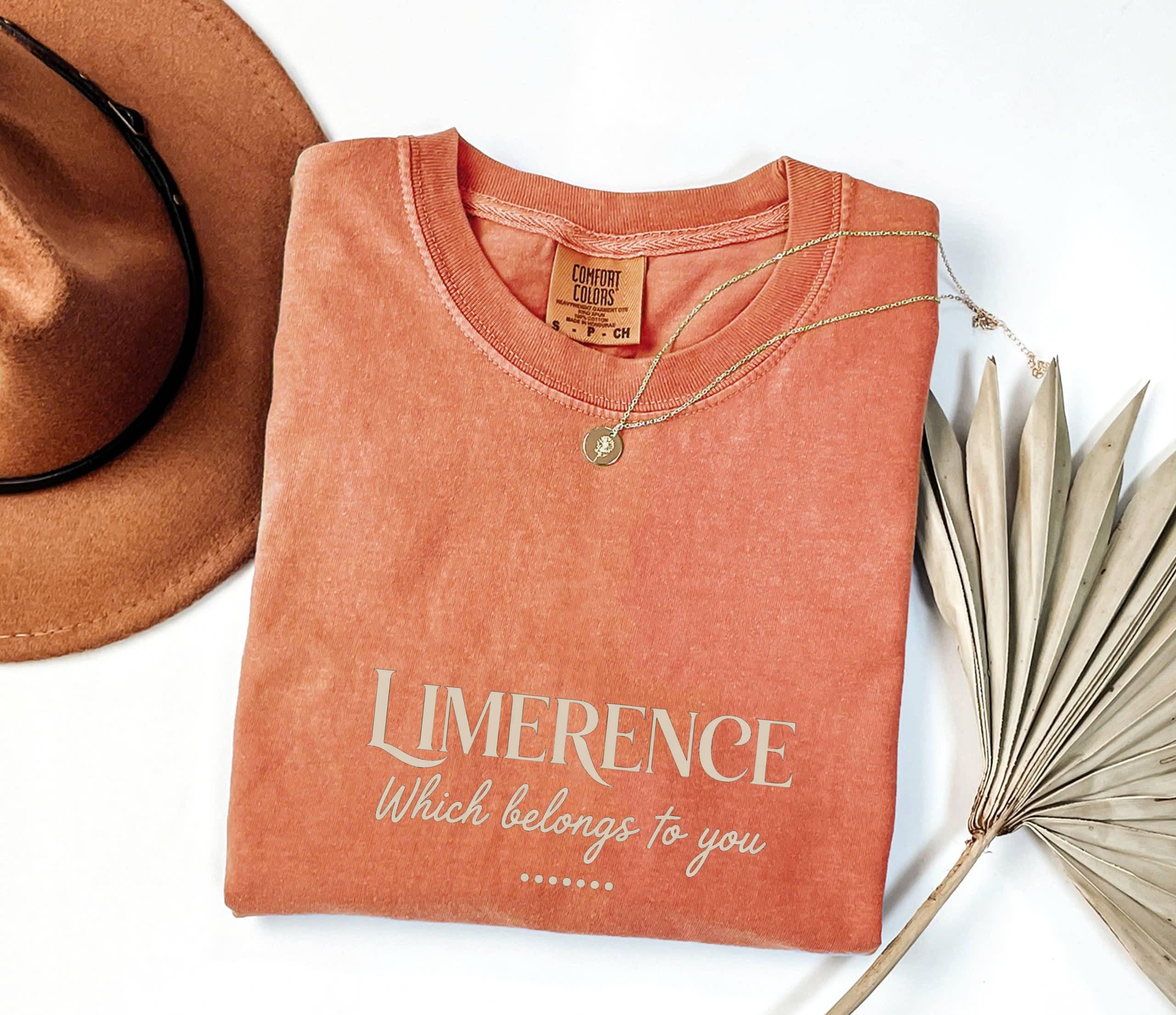 Limerence Graphic T-Shirt: Nature Inspired Boho Style
