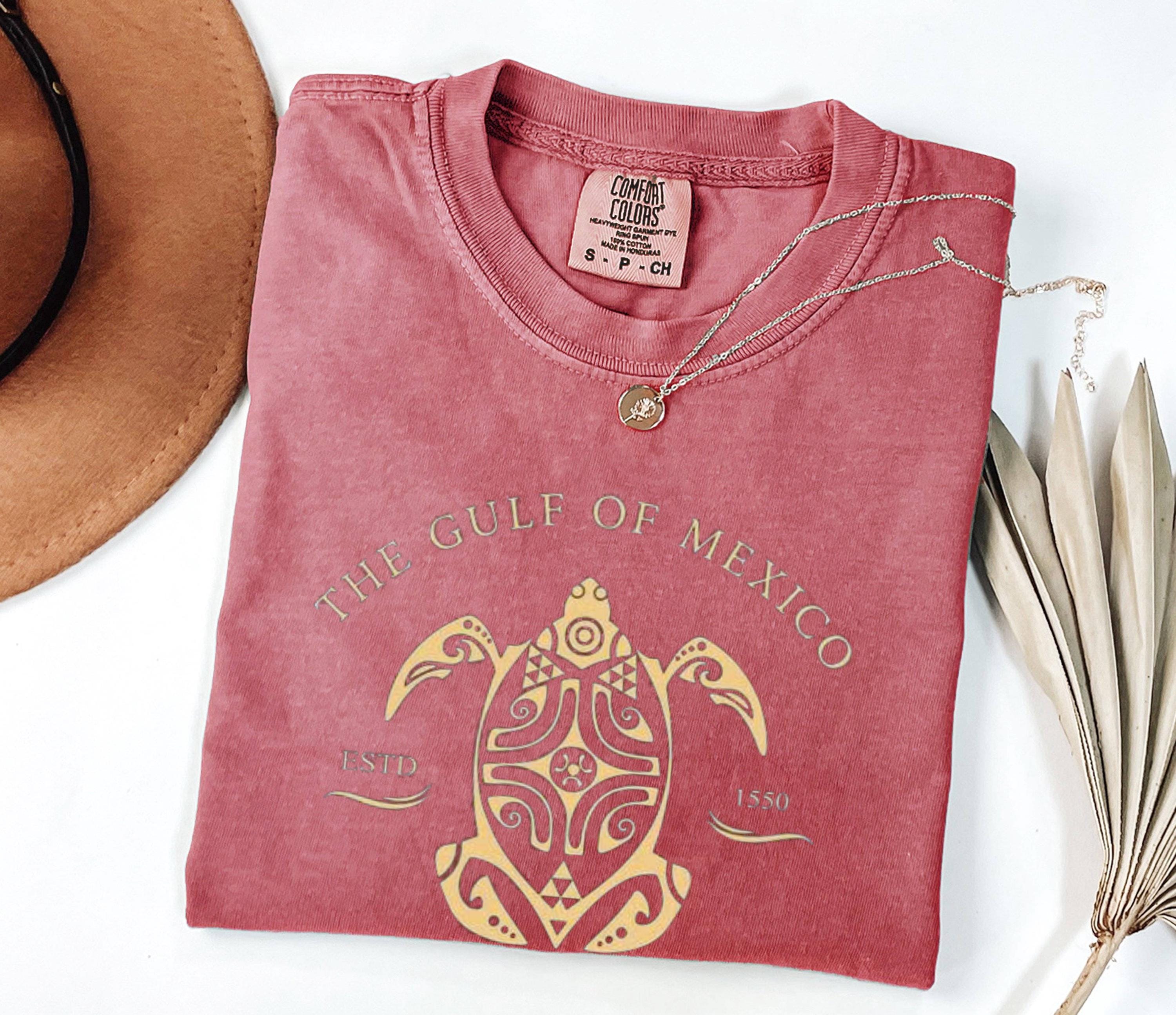 Gulf of Mexico Turtle Graphic Tee: Stay Salty, Resist - Ocean Lover Gift