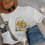 Vintage Frog and Toad T-Shirt: Retro Cartoon Graphic Tee