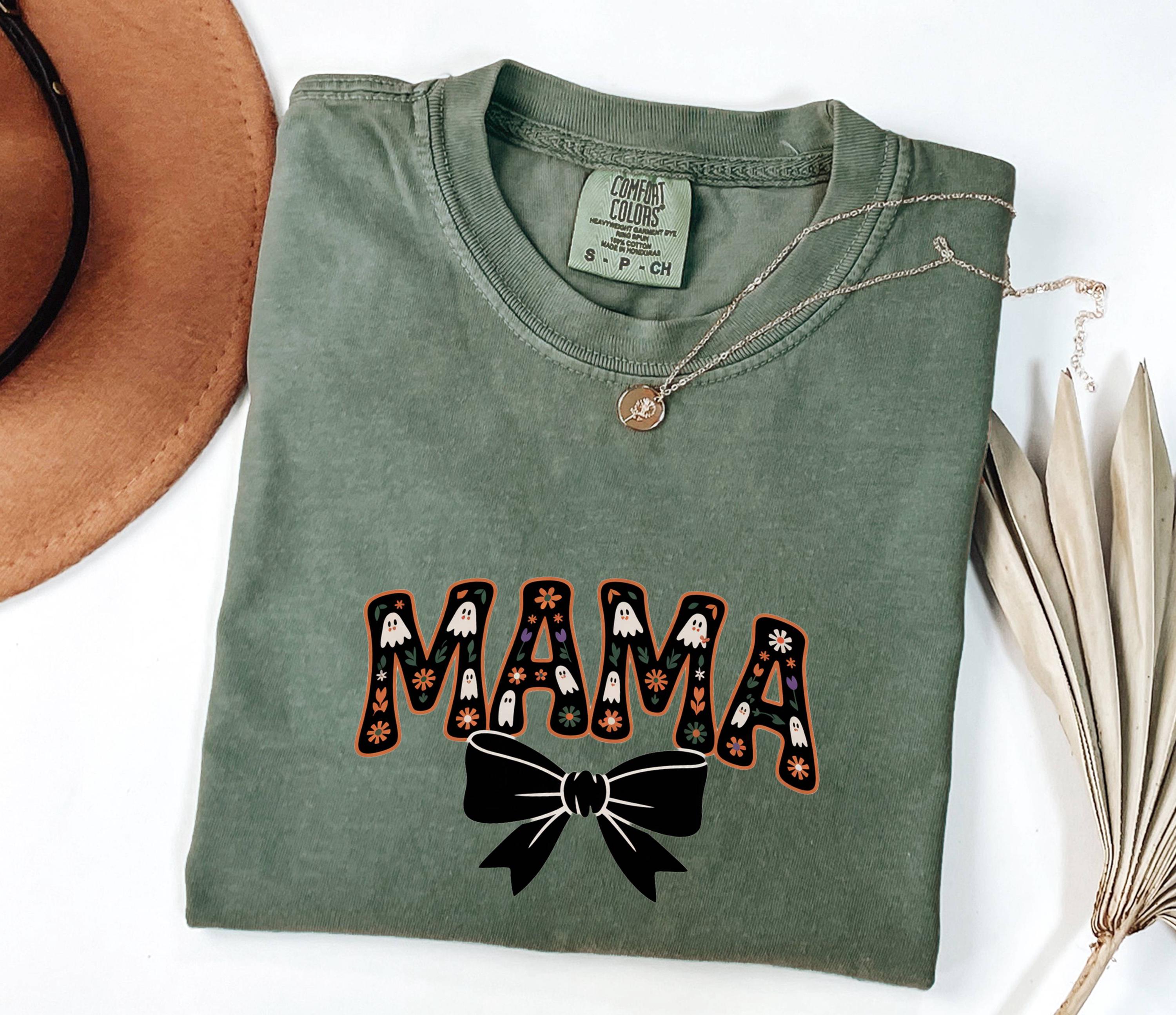 Floral Graphic T-Shirt – Vintage Inspired Casual Tee