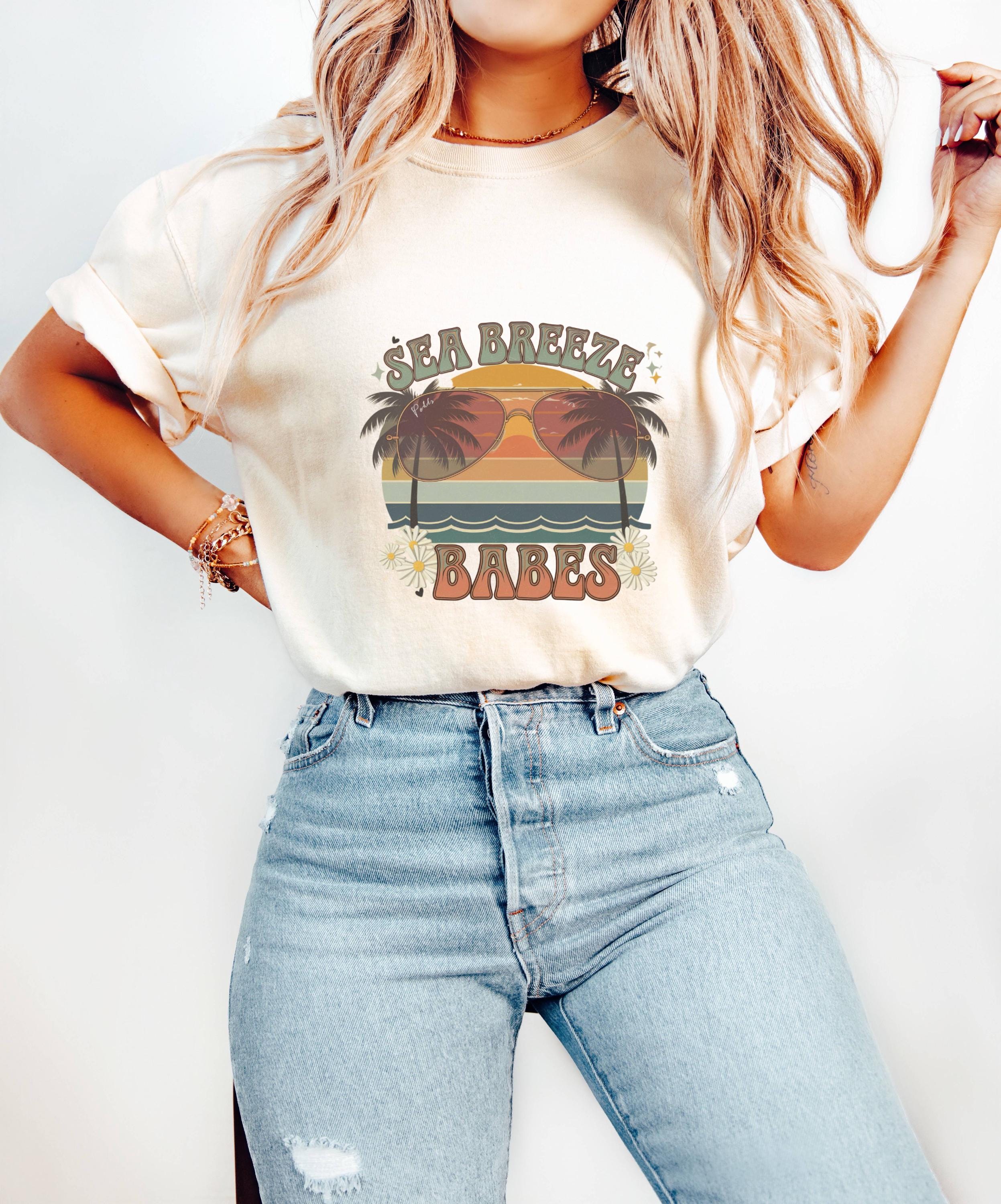 Sea Breeze Babes T-Shirt: Beach Vibes Graphic Tee