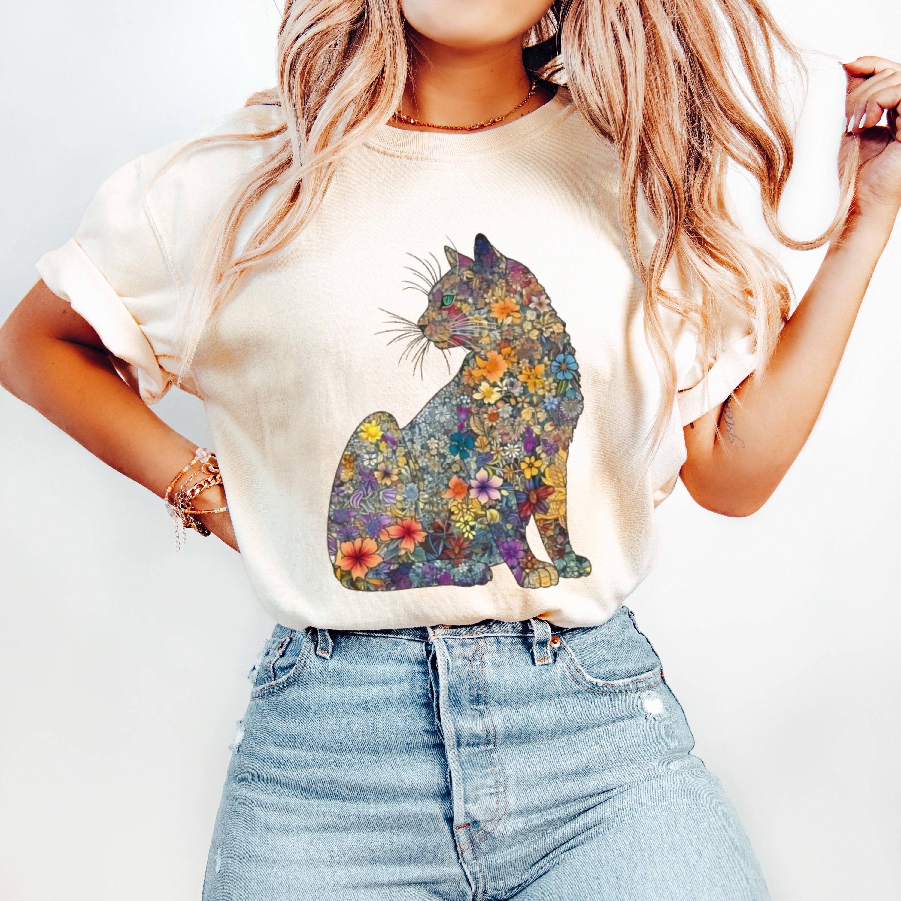 Floral Cat Shirt, Boho Style Flower Pattern Cat Tee